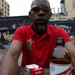 Meet your Posher, Harris